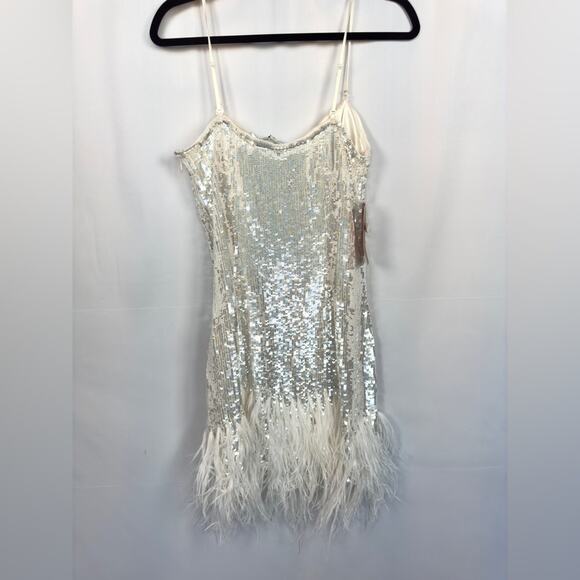 Audrey Adele Danielle Sequin Feather Dress Anthropologie Size Medium NWT - Picture 8 of 12